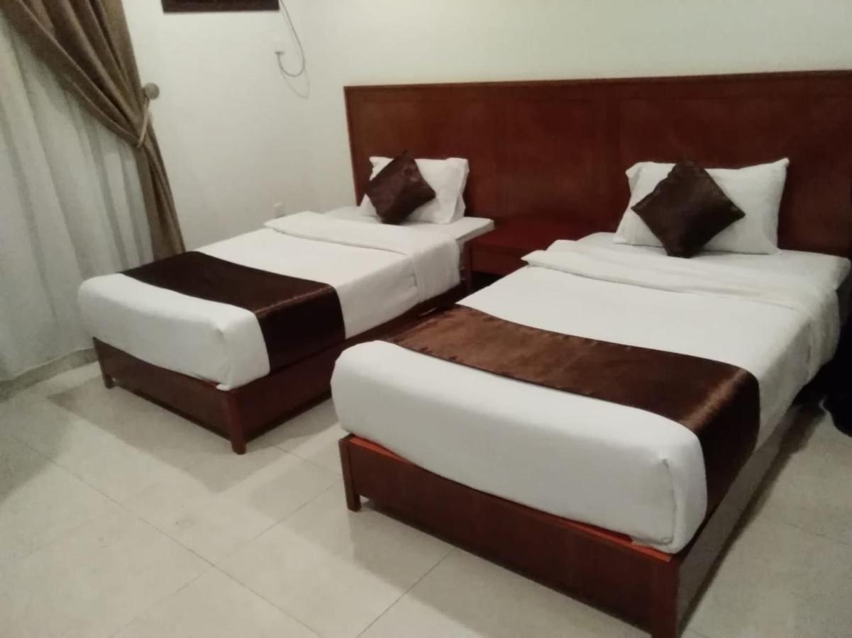 Iwan Alandalusia Al Ajaweed Aparthotel Τζέντα Εξωτερικό φωτογραφία